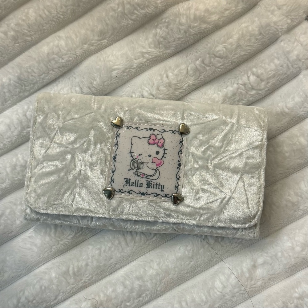 Hello Kitty Y2K Angel Wallet